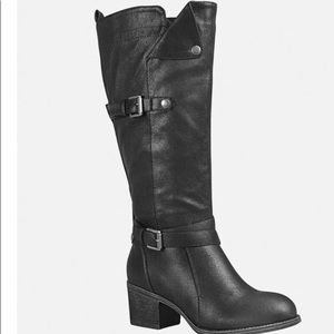 Wide calf Boot